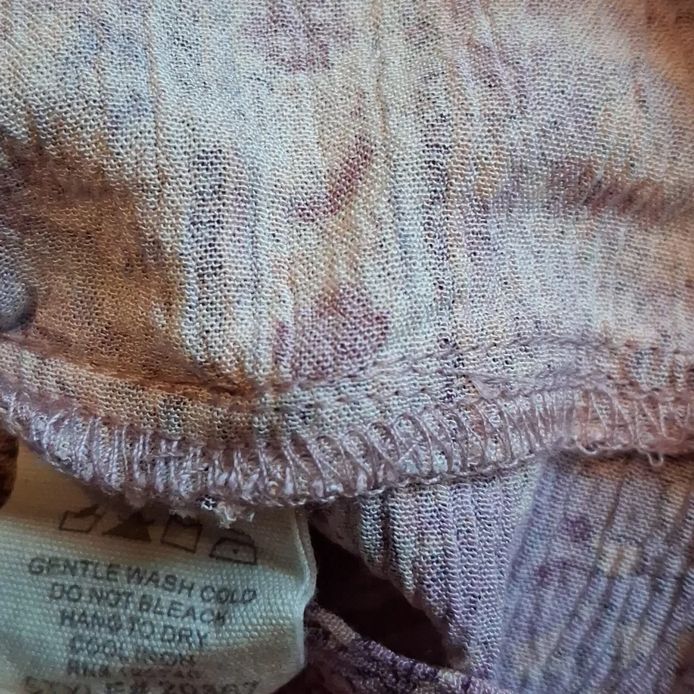 Mystree Blush Floral Top - Picture 7 of 7